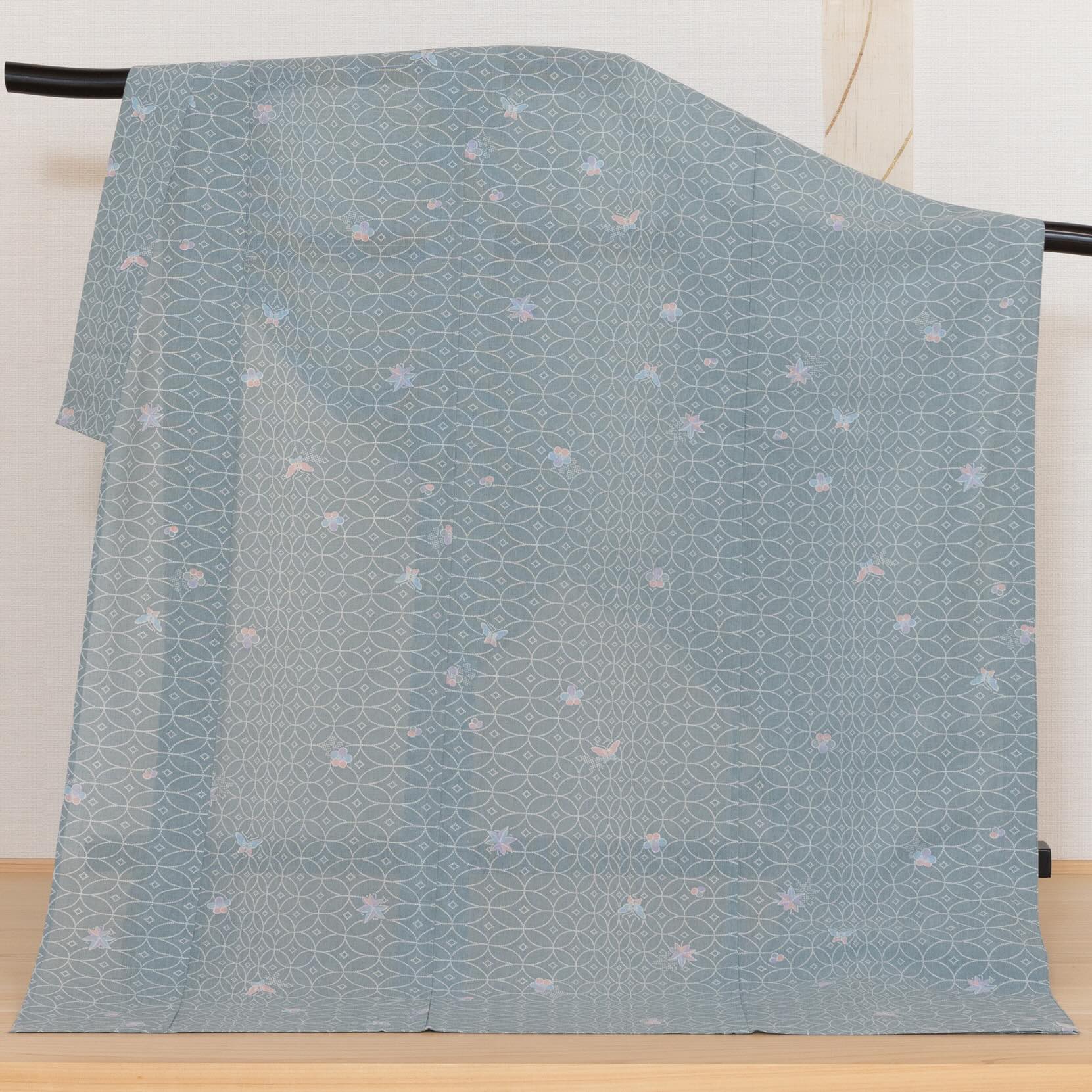 小紋-七宝と蝶々の紗小紋